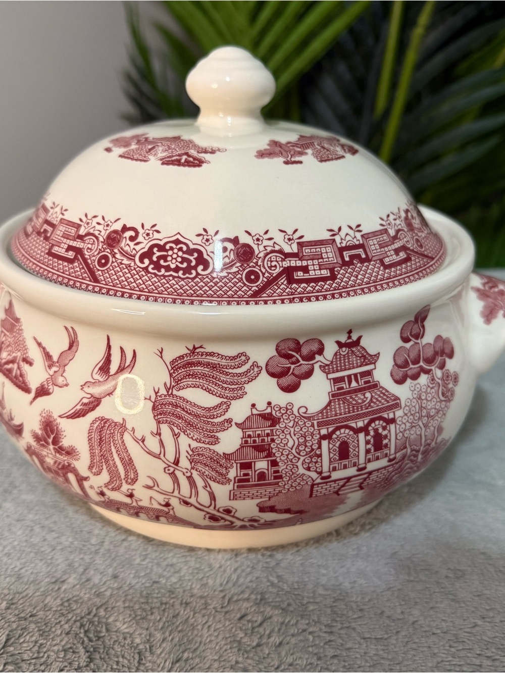 Churchill Pottery Soup Tureen Bowl